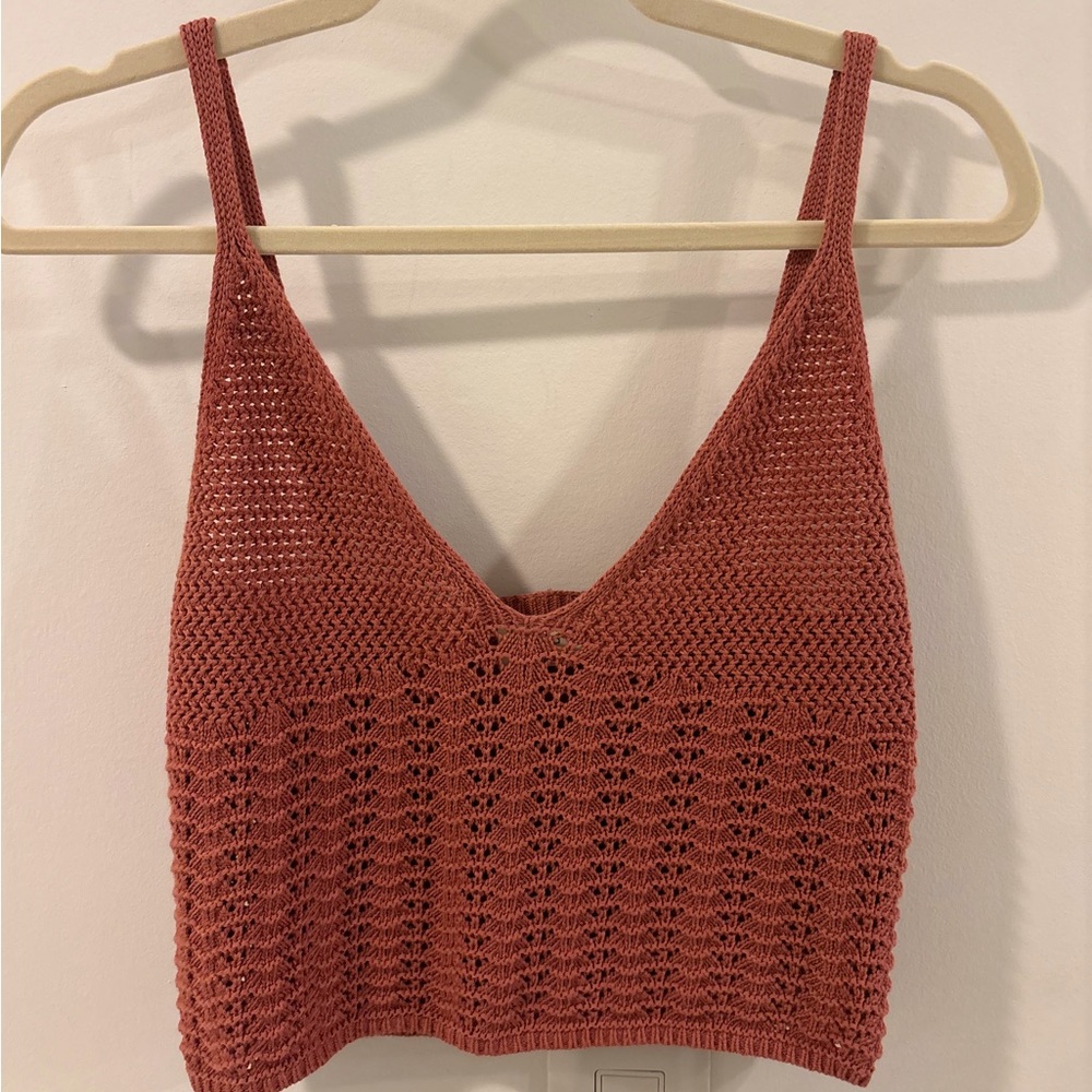 Aritzia Rust/Coral Knit Cropped Tank Top